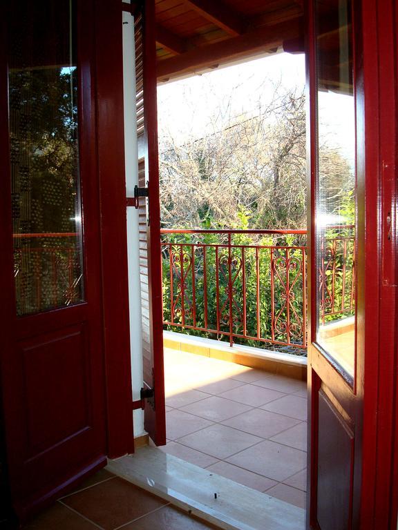 To Agridi Apartment Tsoukalades Exterior photo