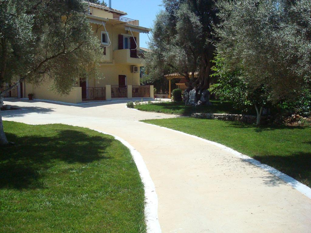 To Agridi Apartment Tsoukalades Exterior photo