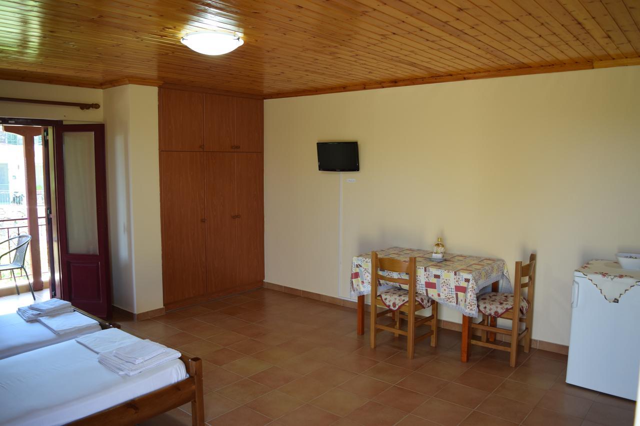 To Agridi Apartment Tsoukalades Exterior photo
