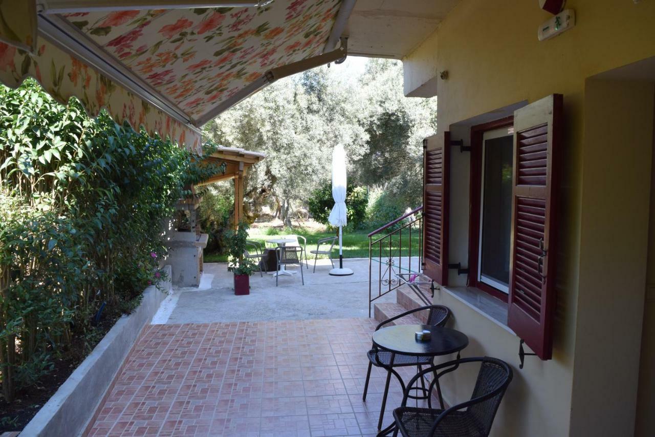 To Agridi Apartment Tsoukalades Exterior photo