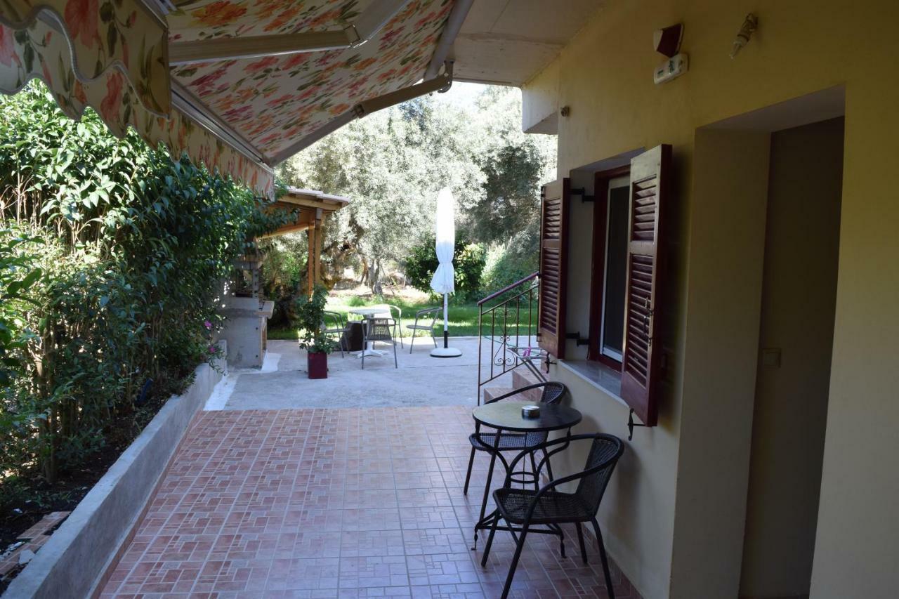 To Agridi Apartment Tsoukalades Exterior photo